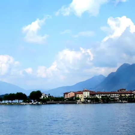 La Casetta In Centro Storico A 아파트 스트레사